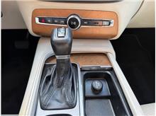 Vehicle Thumb #16