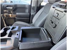 Vehicle Thumb #26