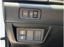 Vehicle Thumb #22