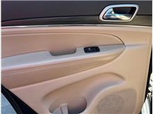 Vehicle Thumb #12