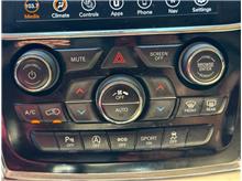 Vehicle Thumb #17