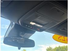 Vehicle Thumb #24