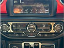 Vehicle Thumb #16