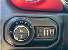 Vehicle Thumb #24