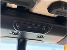Vehicle Thumb #26