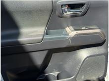 Vehicle Thumb #12