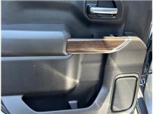 Vehicle Thumb #12