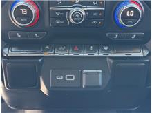 Vehicle Thumb #17