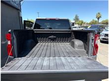 Vehicle Thumb #27
