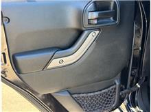 Vehicle Thumb #11