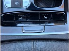 Vehicle Thumb #22