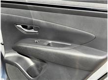 Vehicle Thumb #33