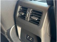 Vehicle Thumb #32