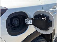 Vehicle Thumb #33