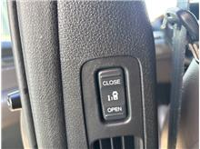 Vehicle Thumb #12