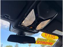 Vehicle Thumb #26