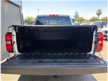 Vehicle Thumb #25