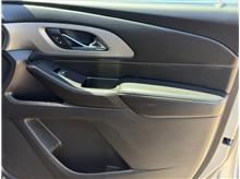 Vehicle Thumb #32
