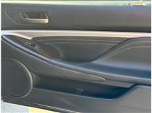 Vehicle Thumb #31