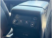 Vehicle Thumb #31