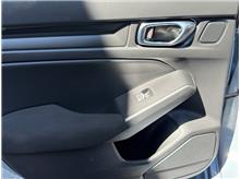 Vehicle Thumb #12