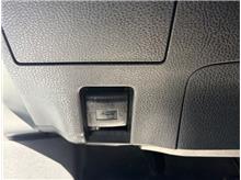 Vehicle Thumb #21