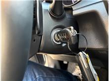 Vehicle Thumb #24