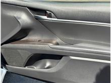 Vehicle Thumb #29