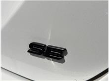 Vehicle Thumb #33