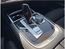 Vehicle Thumb #14