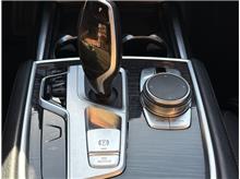 Vehicle Thumb #18