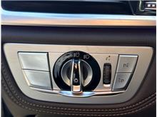 Vehicle Thumb #22