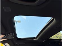 Vehicle Thumb #26