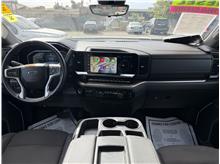 Vehicle Thumb #18