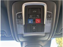 Vehicle Thumb #16
