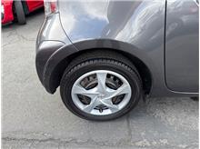 Vehicle Thumb #29