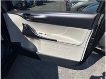 Vehicle Thumb #14