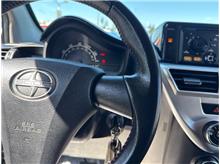 Vehicle Thumb #17