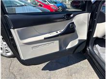 Vehicle Thumb #7