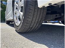 Vehicle Thumb #25
