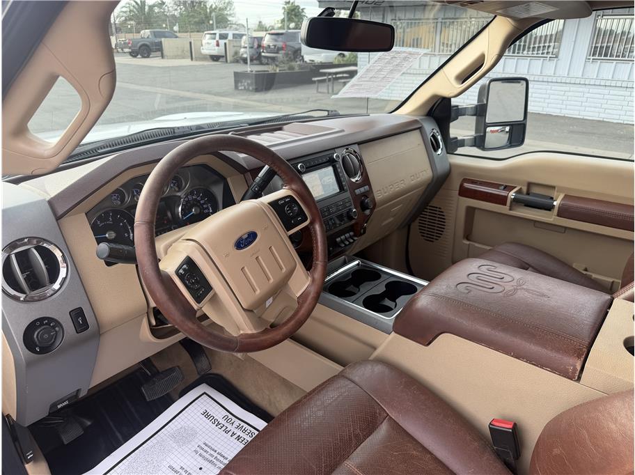 2011 Ford F-450 Super Duty King Ranch - Photo 12
