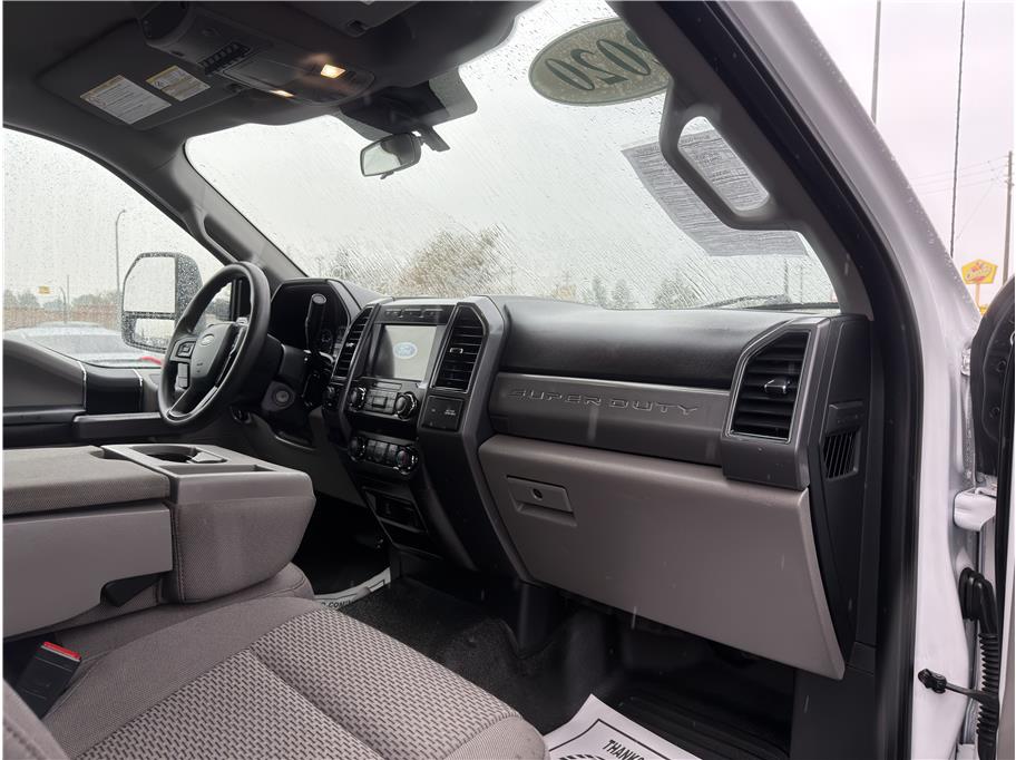 2020 Ford F-350 Super Duty XLT - Photo 16