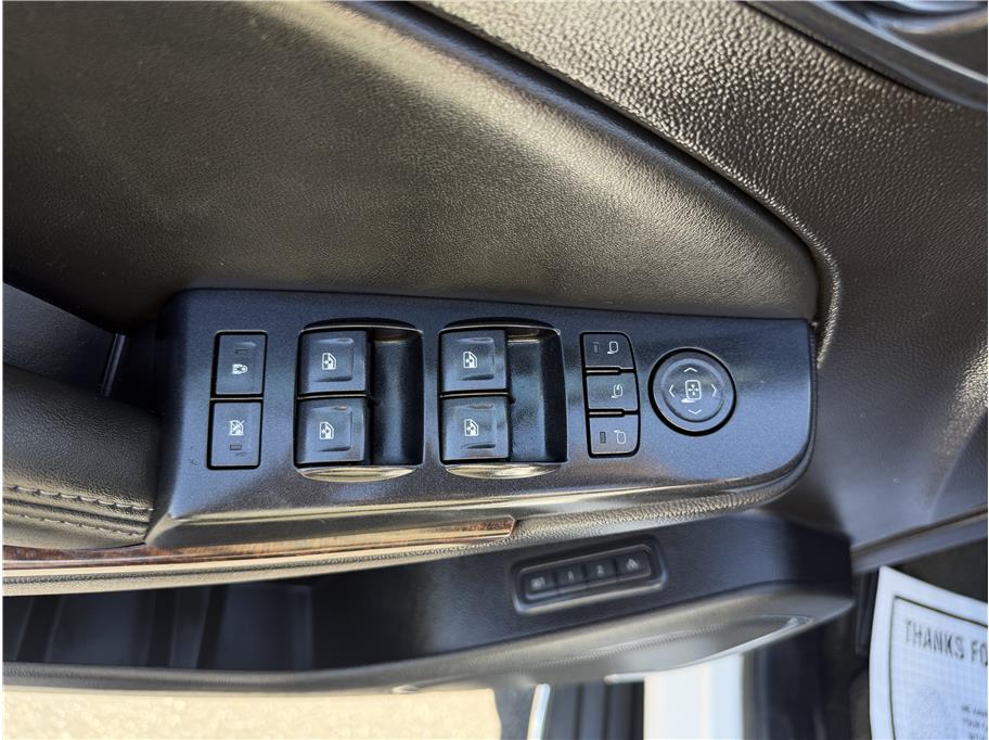 2016 GMC Yukon SLT - Photo 12