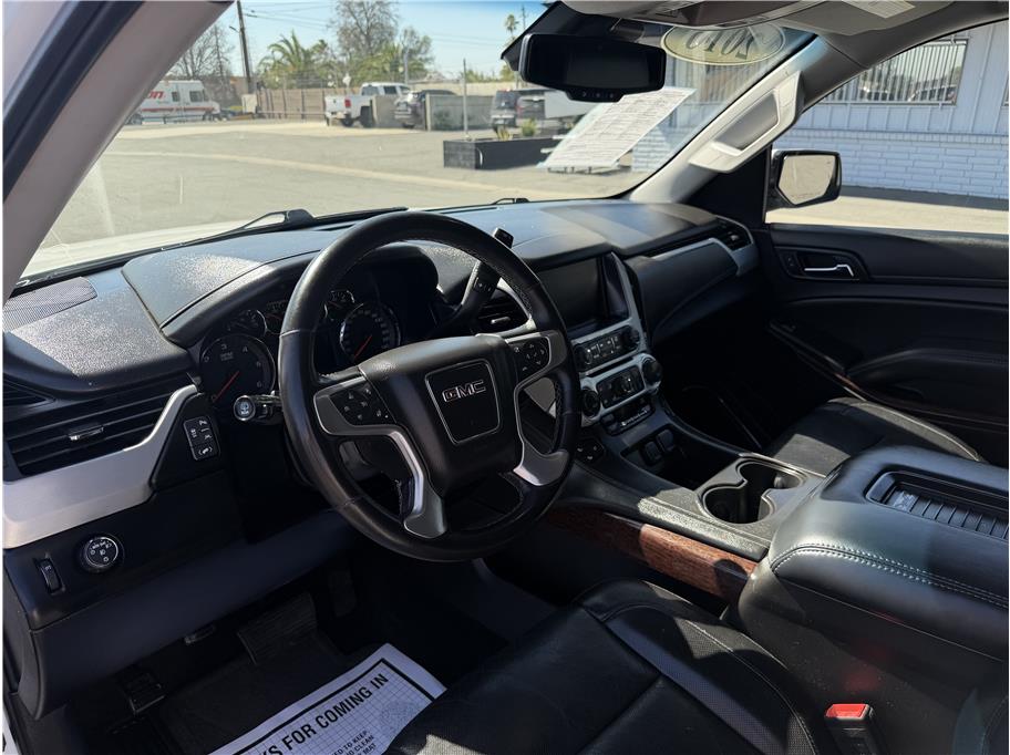 2016 GMC Yukon SLT - Photo 14