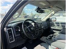 Vehicle Thumb #12