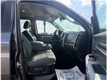 Vehicle Thumb #17