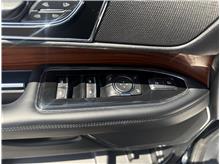 Vehicle Thumb #14