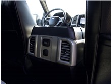 Vehicle Thumb #16