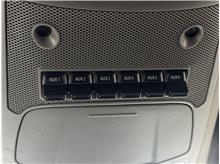 Vehicle Thumb #18
