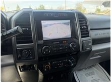 Vehicle Thumb #19
